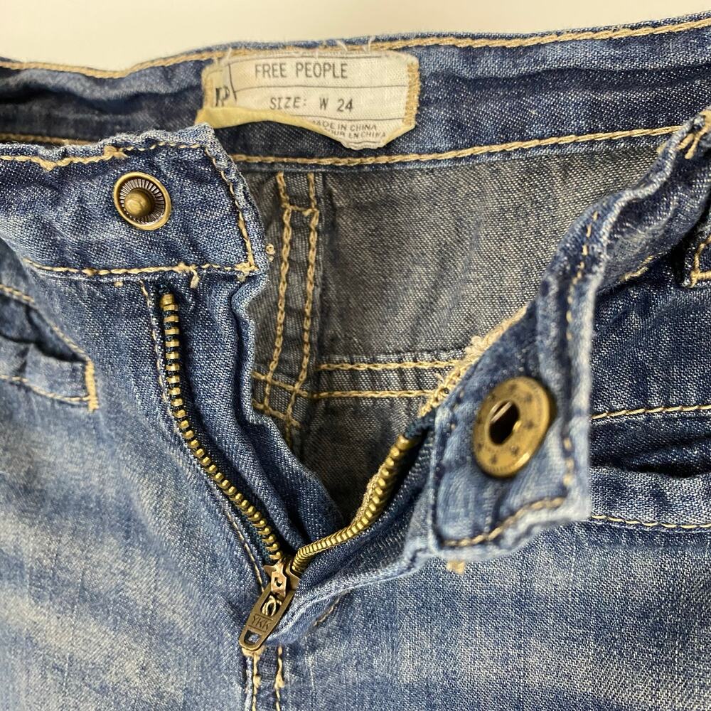 Free People Vintage Extreme Flare Jeans - Autumn Nights - Size 24 - Picture 10 of 12